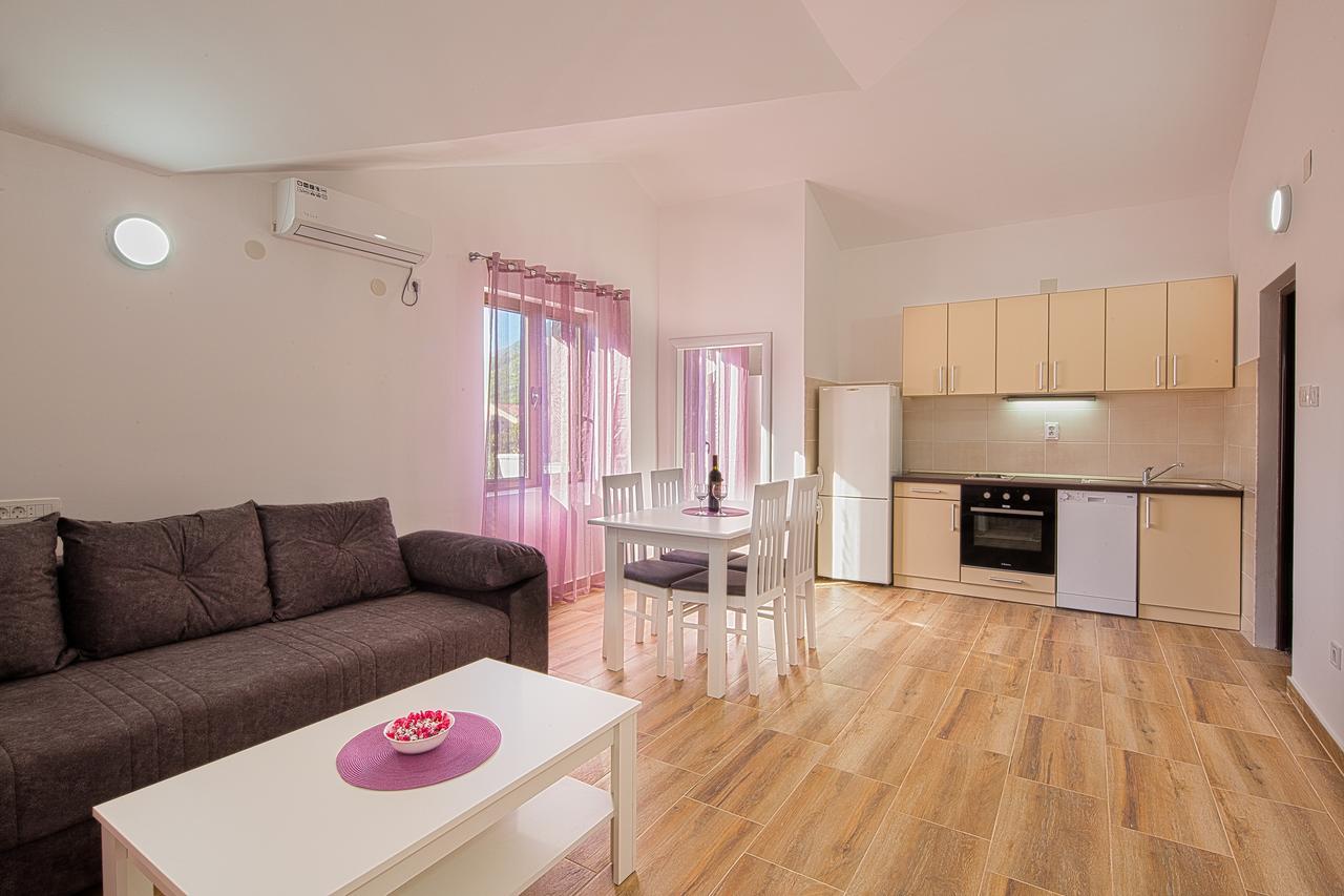 Beluga Apartment Budva Bagian luar foto