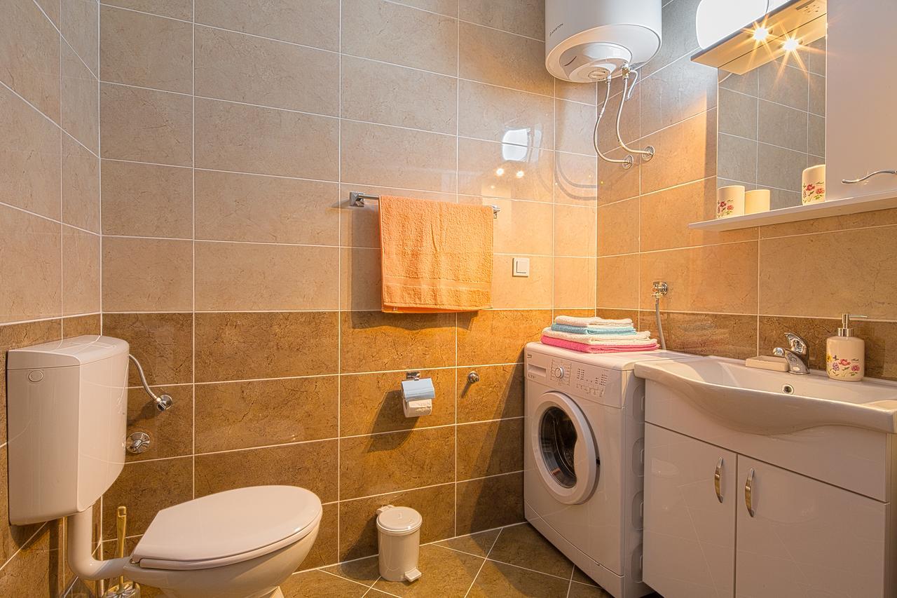 Beluga Apartment Budva Bagian luar foto