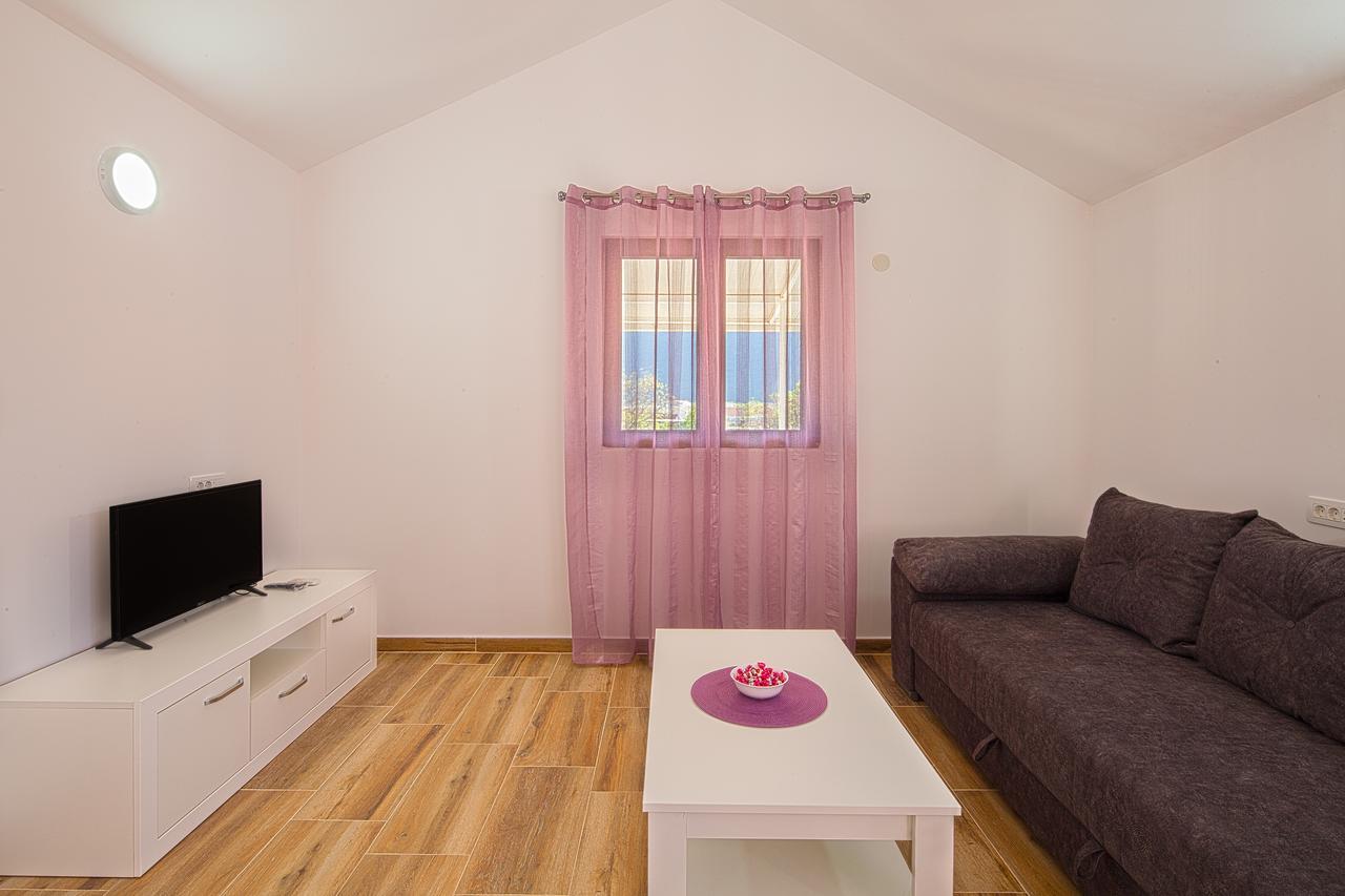 Beluga Apartment Budva Bagian luar foto