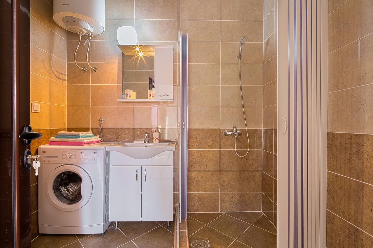 Beluga Apartment Budva Bagian luar foto