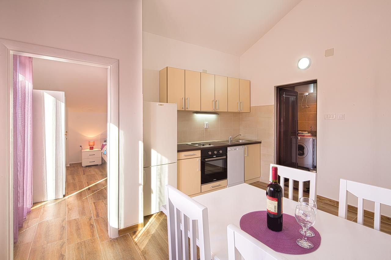 Beluga Apartment Budva Bagian luar foto
