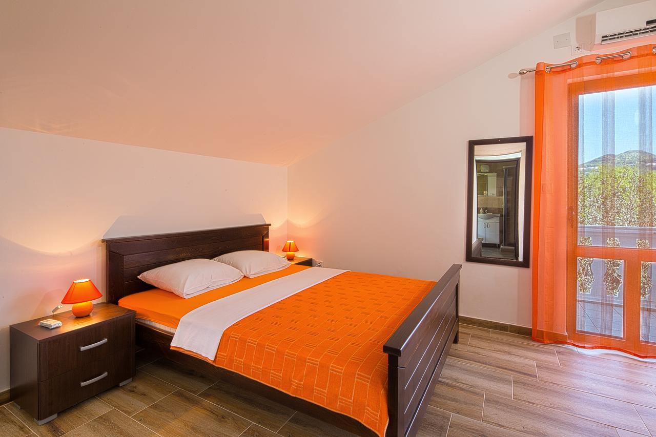 Beluga Apartment Budva Bagian luar foto